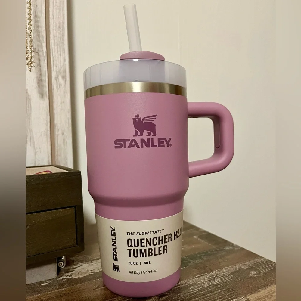 Stanley The Quencher H2.O FlowState™ Tumbler 20oz Soft orchid - Picture 2 of 7